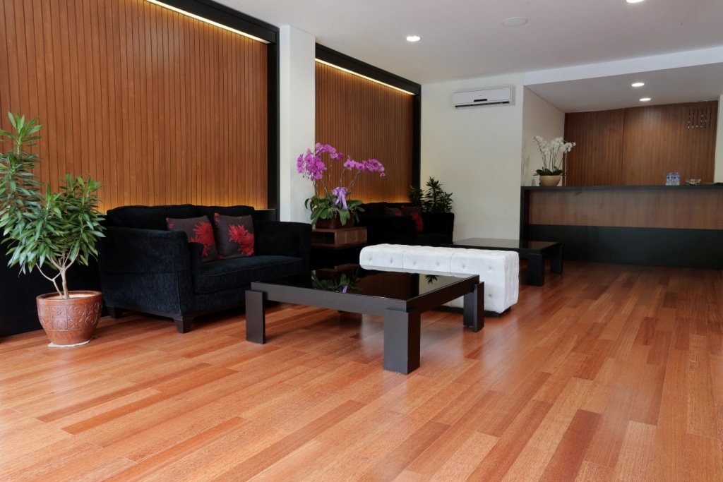 PARK RESIDENCE OFFICE JAKARTA Gracewood Type : PRW - Kalimantan Padauk Rosewood